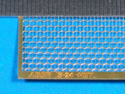 Aber ABR35S24 1:35 Net with hexagonal mesh 1,85 x 1,7 mm