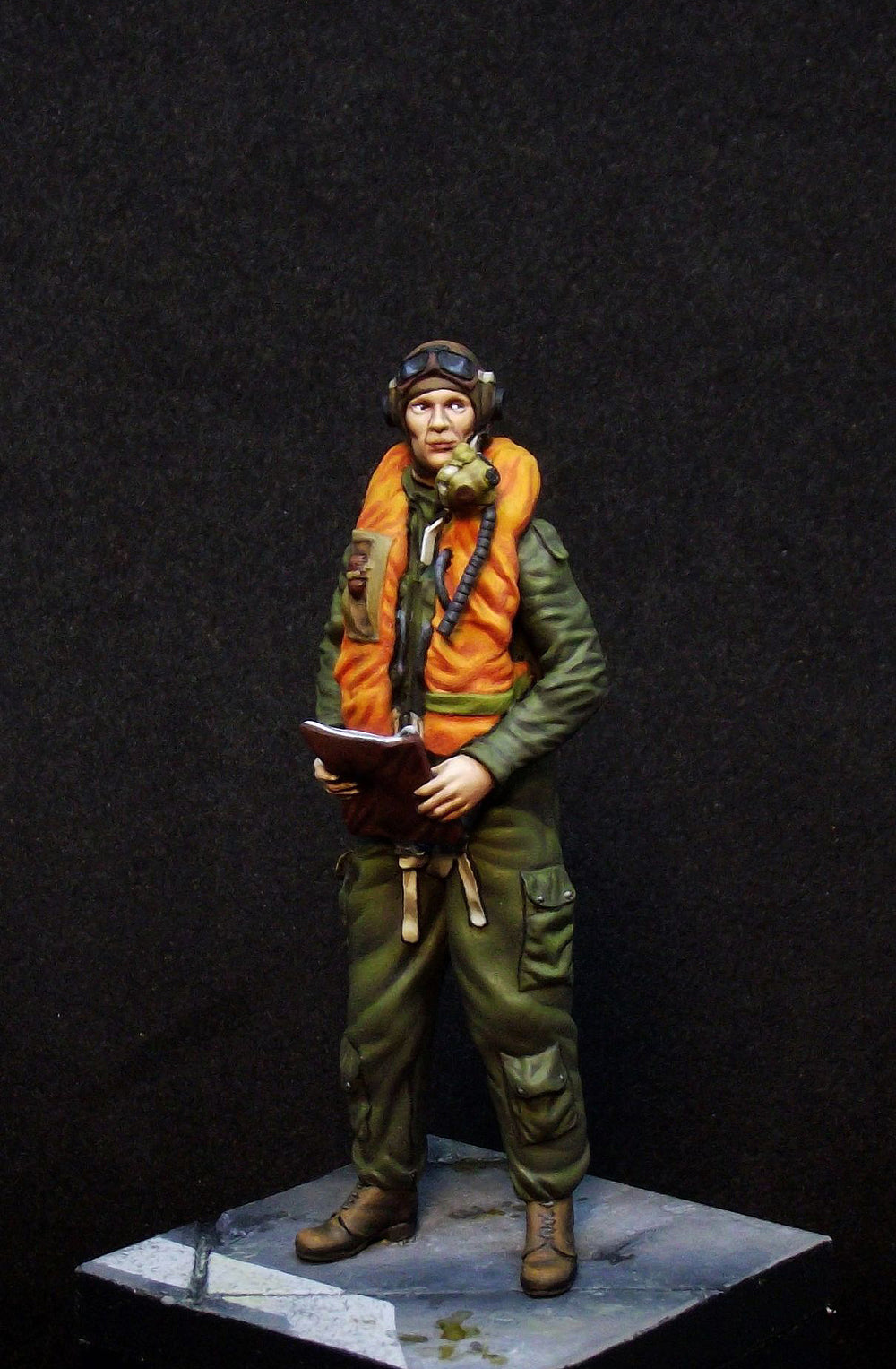 Aims AIMS24F001 1:24 RAF/FAA/Fleet Air Arm pilot 1950's