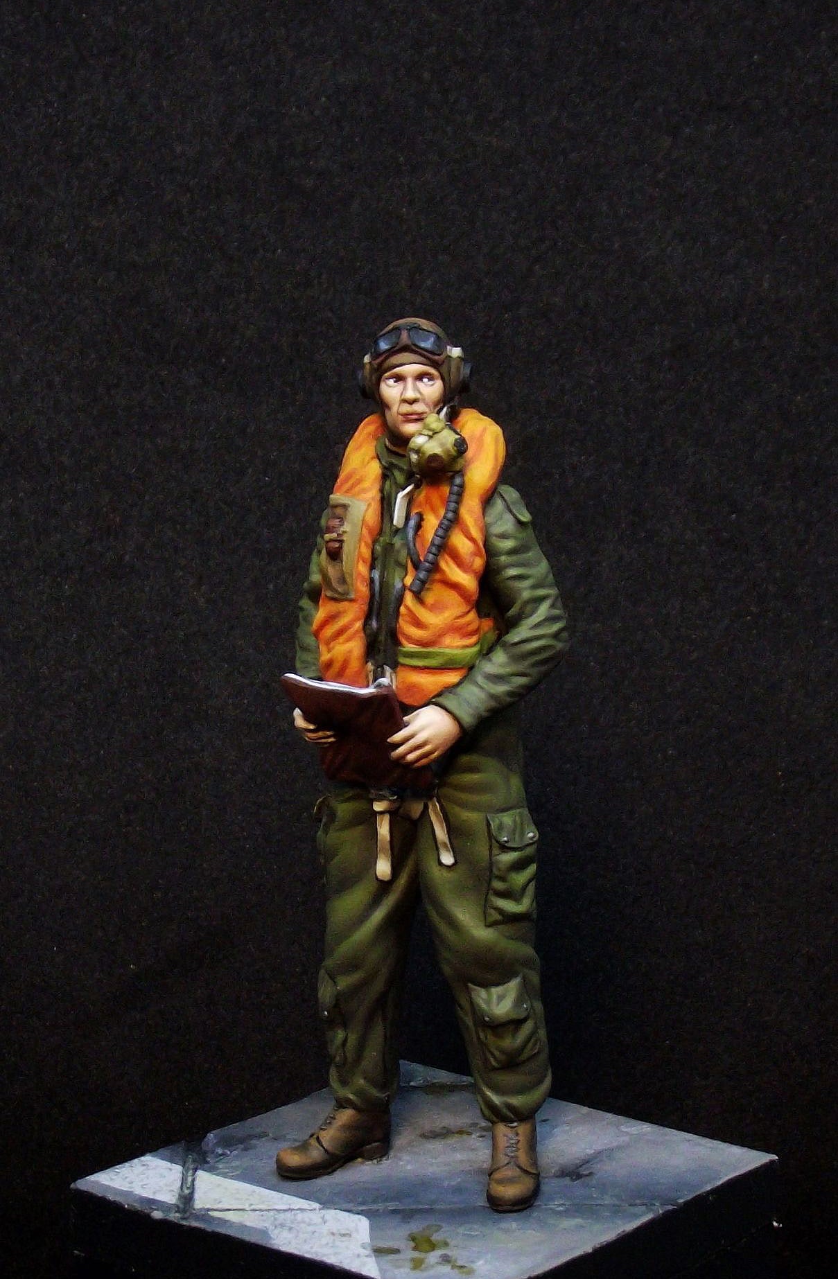 Aims AIMS24F001 1:24 RAF/FAA/Fleet Air Arm pilot 1950's