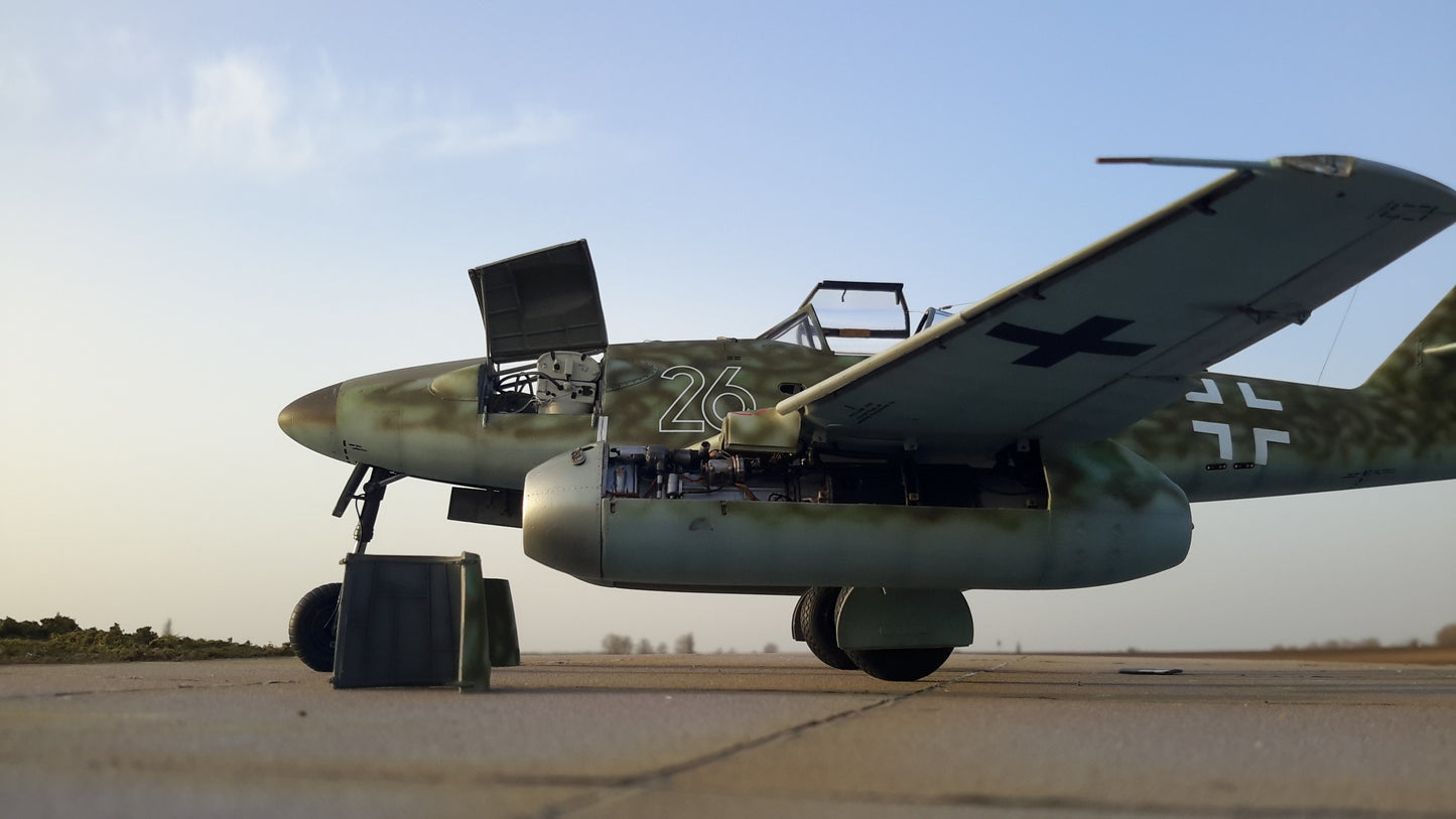 Aims AIMS32P032 1:32 Messerschmitt Me-262A-1/U3 conversion