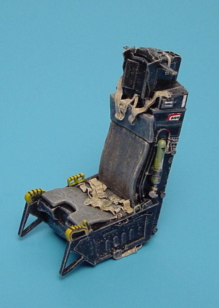 Aires AIRE2004 1:32 ACES II ejection seat type B