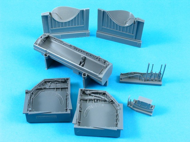 Aires AIRE2030 1:32 Sukhoi Su-27 Flanker B wheel bay