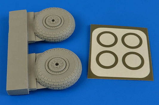 Aires AIRE2207 1:32 Ilyushin Il-2M3 wheels & paint masks