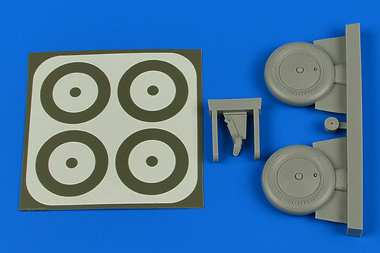 Aires AIRE2225 1:32 Polikarpov I-153 wheels & paint masks