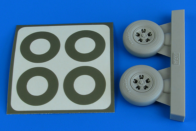 Aires AIRE2228 1:32 Supermarine Spitfire Mk.IXc 5-spoke wheels and paint masks