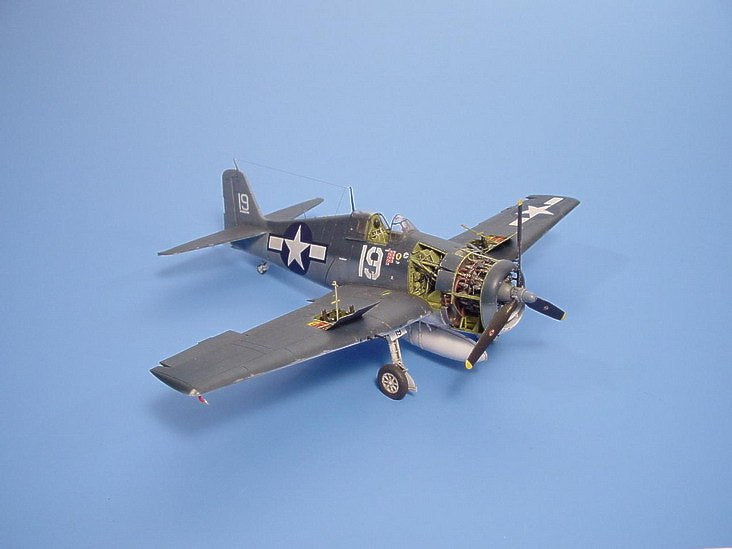 Aires AIRE4012 1:48 Grumman F6F-5 Hellcat details