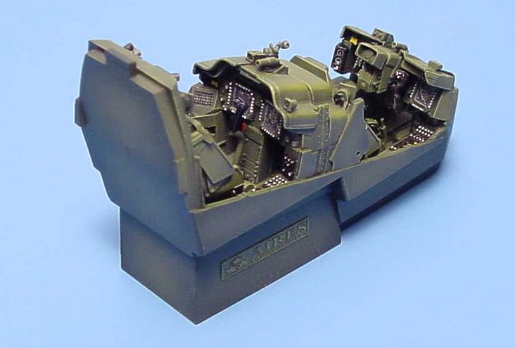 Aires AIRE4137 1:48 Bell/Boeing AH-64D Longbow Apache cockpit