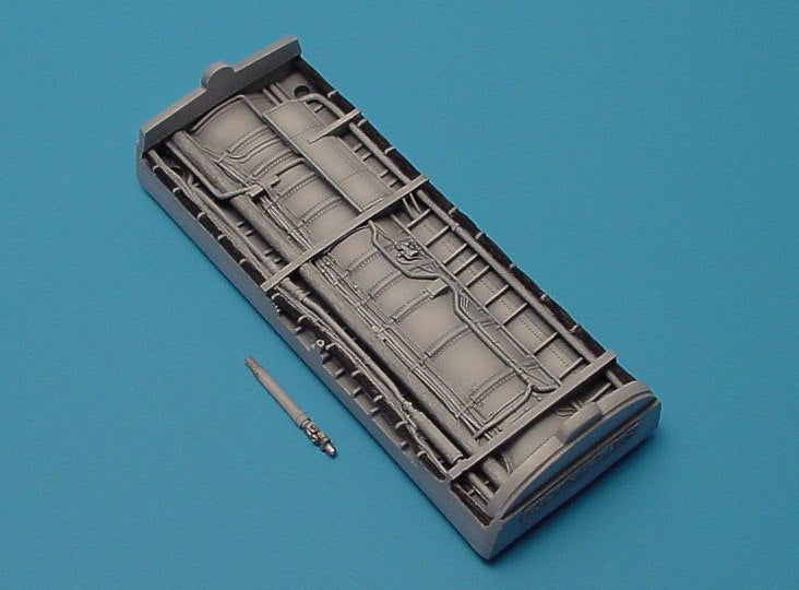 Aires AIRE4172 1:48 Vought F-8E Crusader engine duct bay for use a raised wing