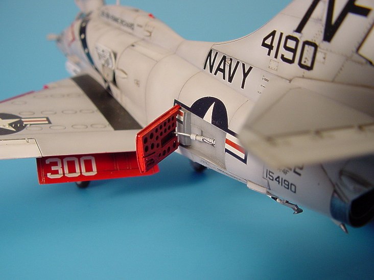 Aires AIRE4185 1:48 Douglas A-4 Skyhawk open brakes