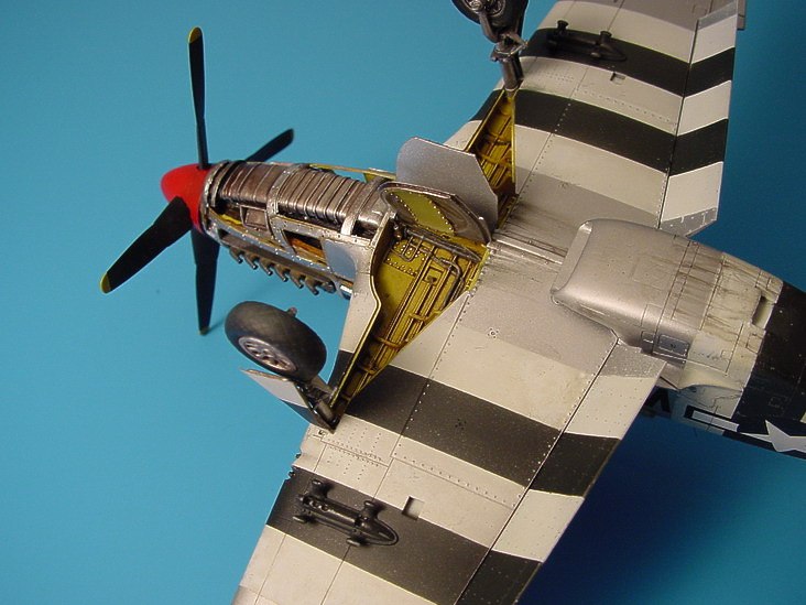 Aires AIRE4186 1:48 North-American P-51B/P-51C Mustang wheel bay