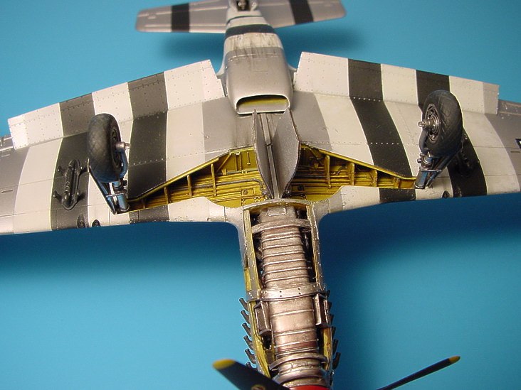 Aires AIRE4186 1:48 North-American P-51B/P-51C Mustang wheel bay
