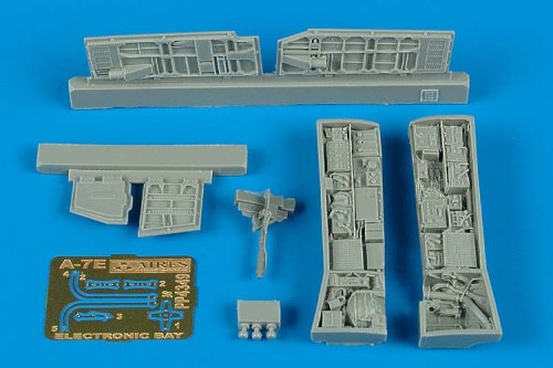 Aires AIRE4349 1:48 LTV A-7E Corsair II electronic bay
