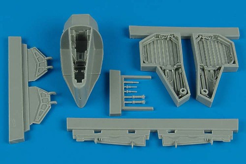 Aires AIRE4475 1:48 Republic F-84F Thunderstreak wheel bay