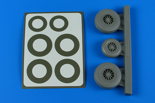 Aires AIRE4858 1:48 Douglas B-26K Invader wheels & paint masks
