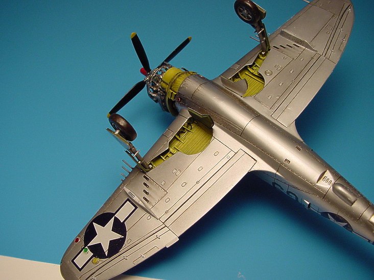 Aires AIRE7039 1:72 Republic P-47D Thunderbolt details