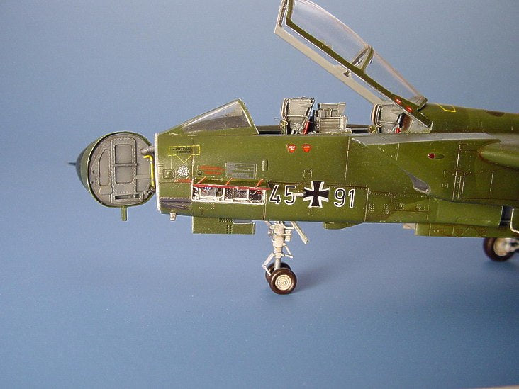 Aires AIRE7085 1:72 Panavia Tornado IDS Detail set