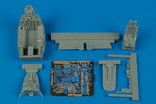 Aires AIRE7239 1:72 Republic F-105D Thunderchief cockpit set