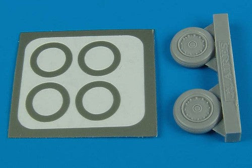 Aires AIRE7243 1:72 Vought F-8E/F-8J/F-8P Crusader wheels and paint masks