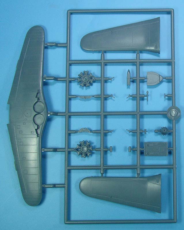 AML AML72031 1:72 Fiat G.50 bis AS 'Freccia' + detail set