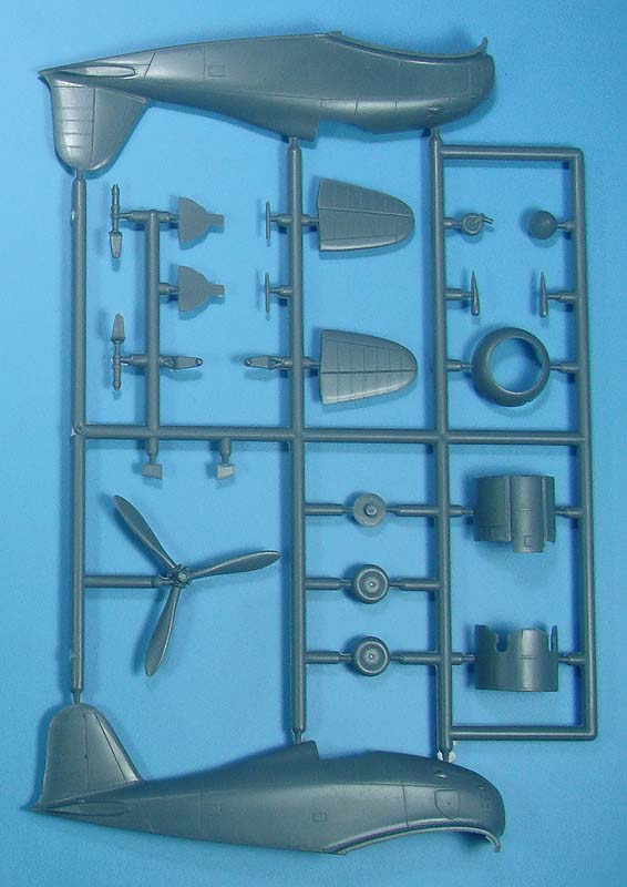 AML AML72031 1:72 Fiat G.50 bis AS 'Freccia' + detail set