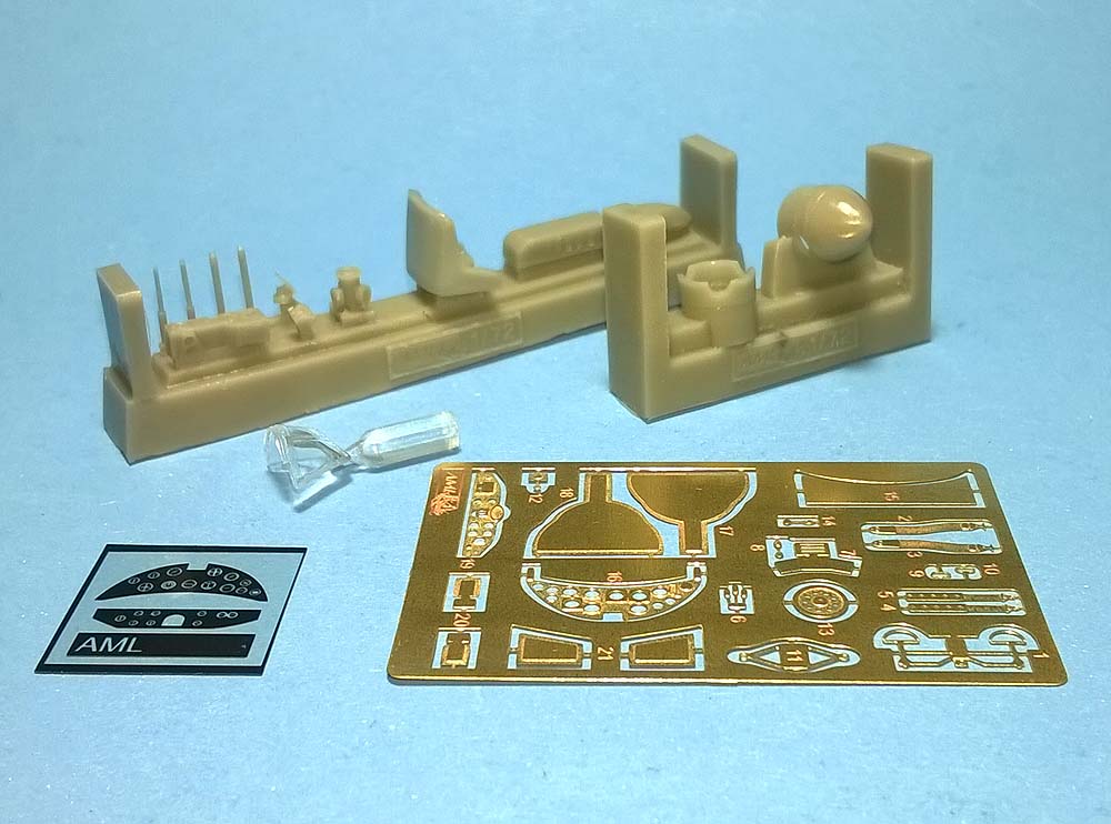 AML AML72056F 1:72 Fiat G.50bis "Over Balkan's Sky" with injection canopy
