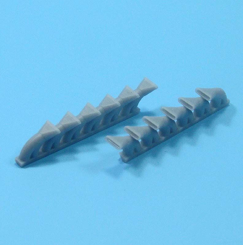 AML AMLA48098 1:48 Bell P-39 Airacobra Mk.I fishtail exhaust