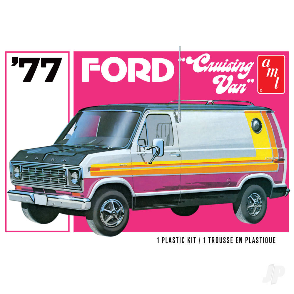 AMT 1108 1977 Ford Cruising Van 2T 1:25 Plastic Model Kit