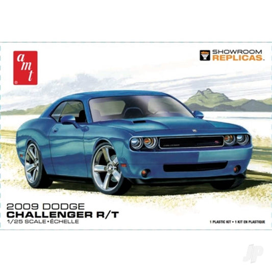 AMT 1117 2009 Dodge Challenger R/T 1:25 Model Kit