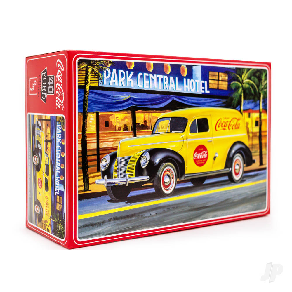 AMT 1161 1940 Ford Sedan Delivery (Coca-Cola) 1:25 Model Kit