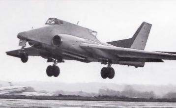 Anigrand 2107 Ilyushin Il-102 Ground Attacker 1:72