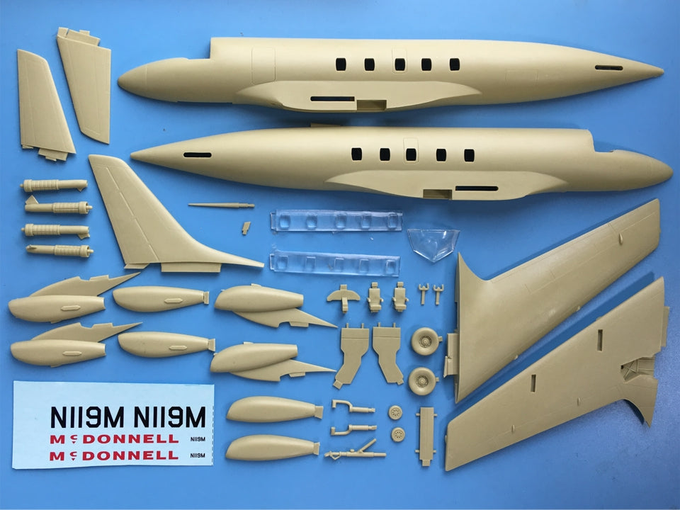 Anigrand 2130 McDonnell Model 119 UCX Jet Transport Prototype 1:72