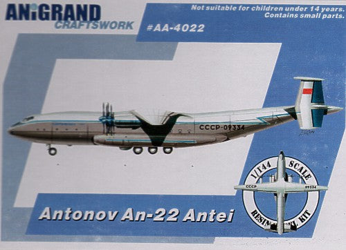 Anigrand 4022 Yak-17/Ch-26/La-15 + Antonov An-22 Antei 1:144