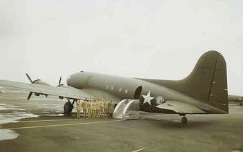 Anigrand Craftswork ANIG4075 1:144 Boeing C-75 Stratoliner