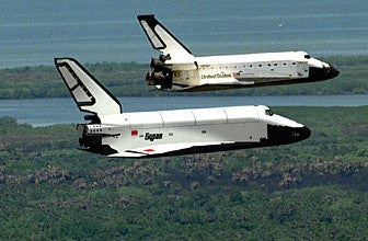 Anigrand Craftswork ANIG5002 1:144 Molniya Buran OK-1.01 space shuttle