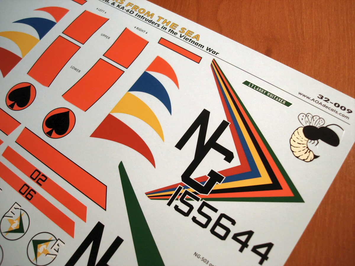AOA 32009 USN/USMC A-6A/B/KA-6D Intruder Vietnam Decals 1:32
