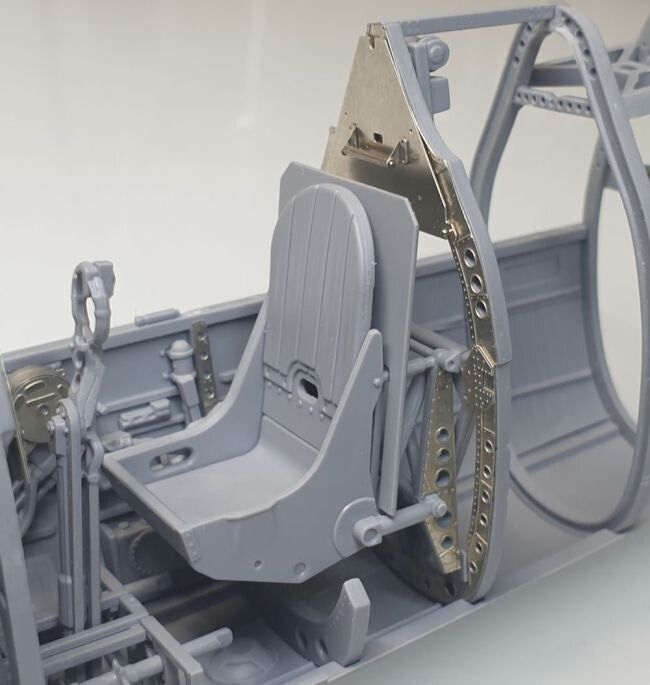 Airscale ASPE24MK1X 1:24 Supermarine Spitfire Mk.lXc Cockpit upgrade set