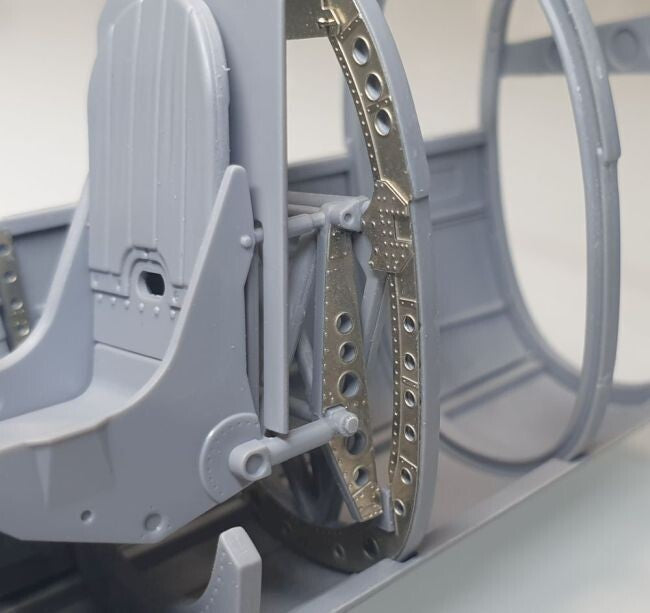 Airscale ASPE24MK1X 1:24 Supermarine Spitfire Mk.lXc Cockpit upgrade set