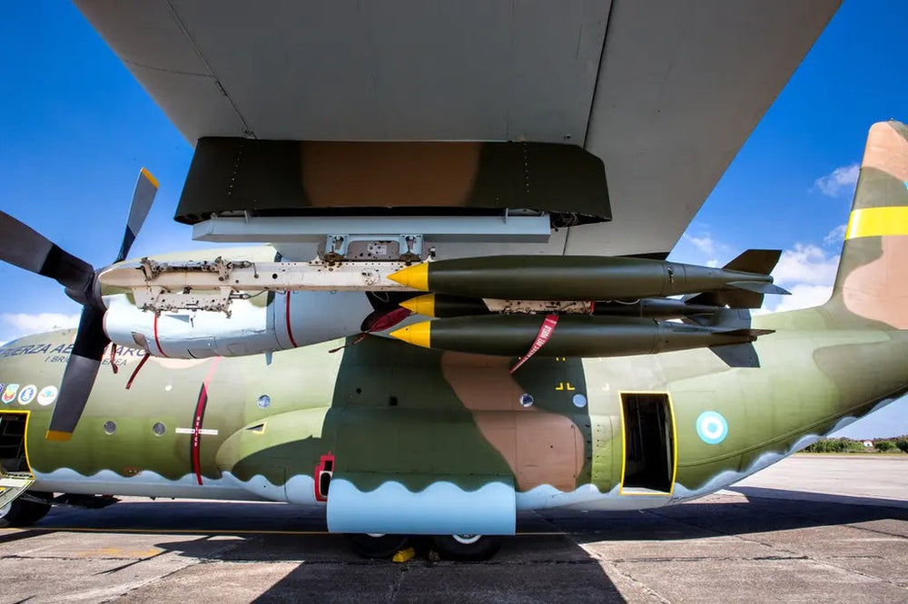 Aztec AZR48-013 1:48 Pylon and Support for Argentinean Lockheed C-130 Hercules