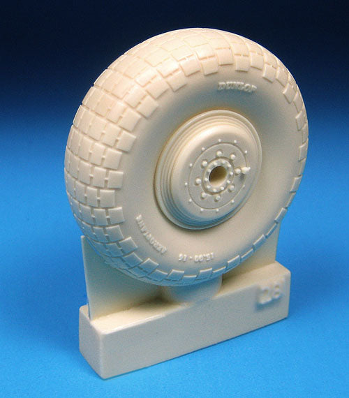 Barracuda Studios BCR24281 1:24 de Havilland Mosquito Late Main wheels