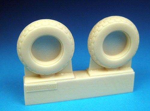 Barracuda BCR32031 P-51 Mustang Octagonal Tread Tyres 1:32