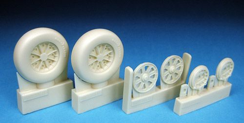 Barracuda Studios BCR32118 1:32 Vought Corsair/Grumman Hellcat Wheels
