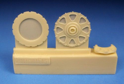 Barracuda Studios BCR32244 1:32 Grumman F8F-1 Bearcat early wheels