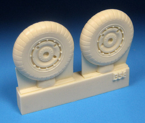 Barracuda BCR32358 Fw-190A-6 to A-9 Ribbed Tyres/Hubs 1:32