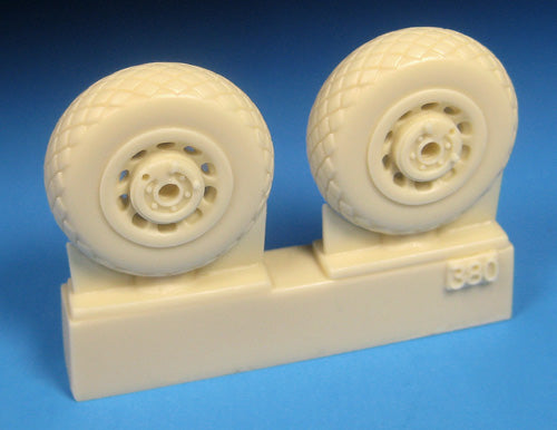 Barracuda Studios BCR32380 1:32 P-51D Mustang Diamond Tread Mainwheels