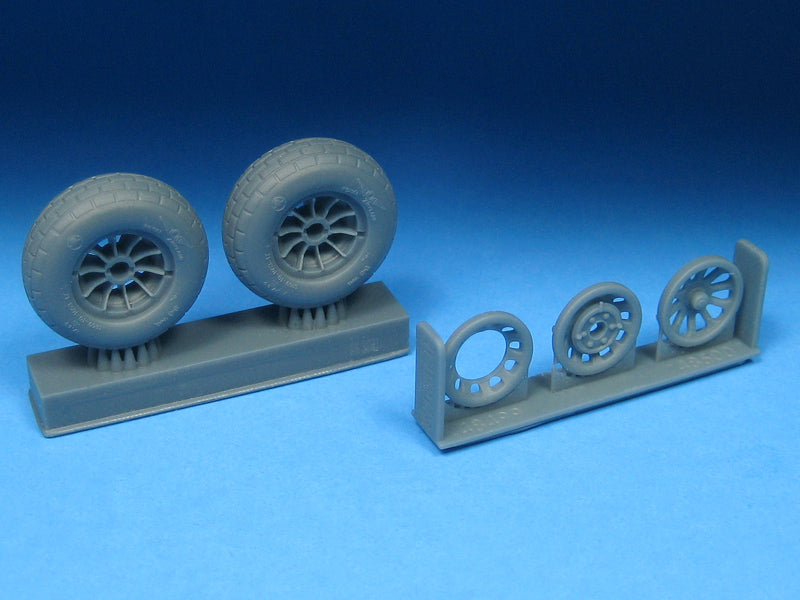 Barracuda Studios BCR48500 1:48 P-51D Mustang Block Tread Mainwheels