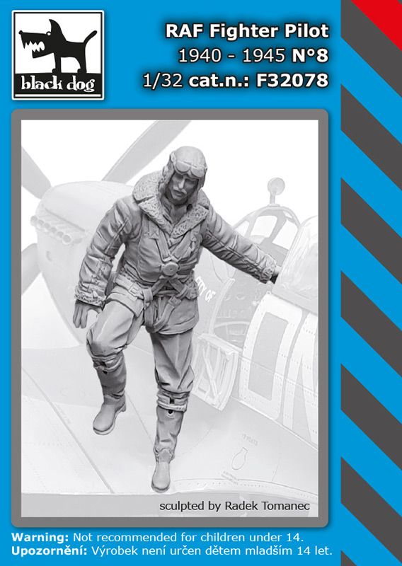 Blackdog BDF32078 1:32 RAF fighter pilot 1940-45 N No8 stepping down the wing
