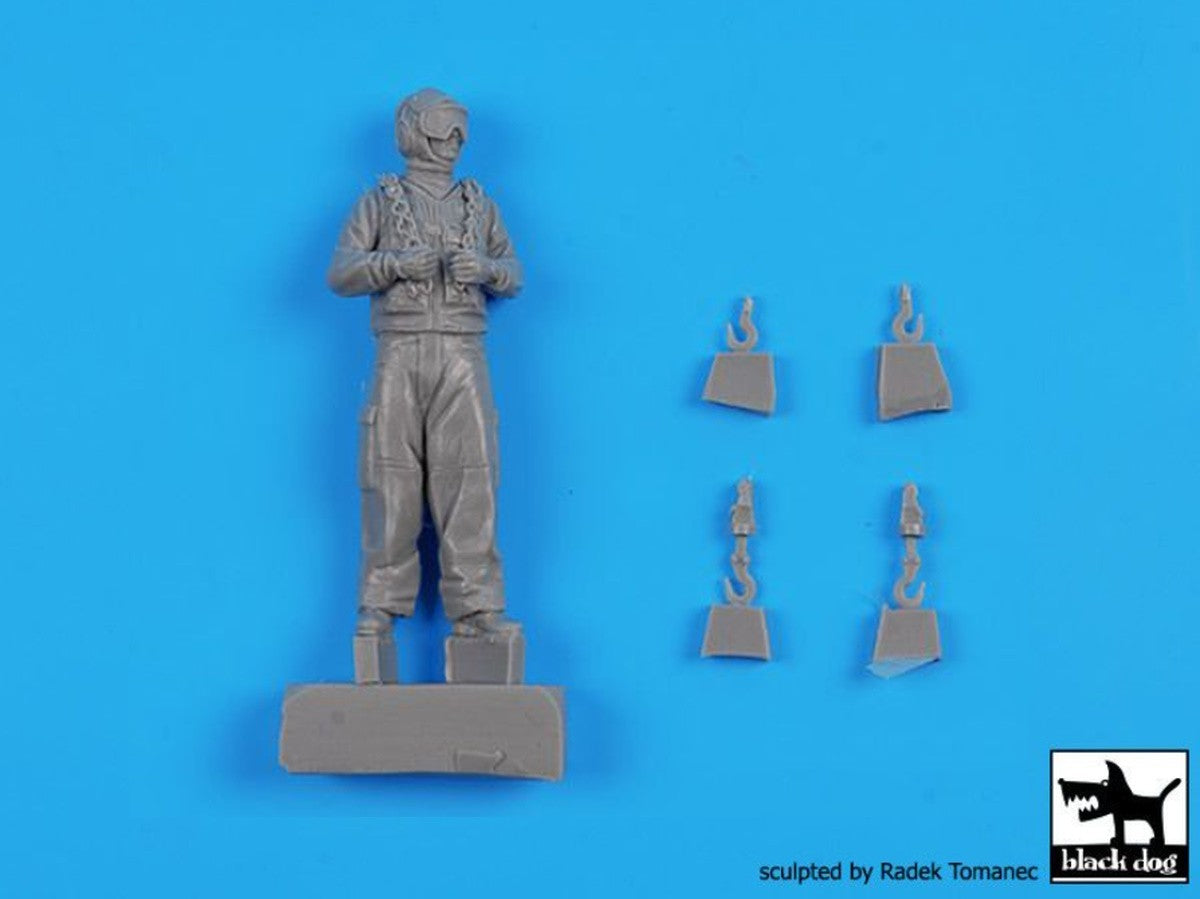 Blackdog BDF32161 1:32 US aircraft carrier deck crew N deg 4