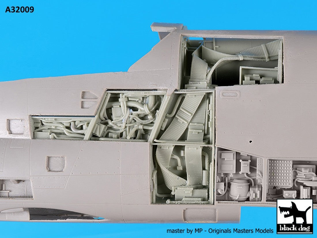 Blackdog BDOA32009 1:32 LTV A-7D/A-7E Corsair II magazine + electronics