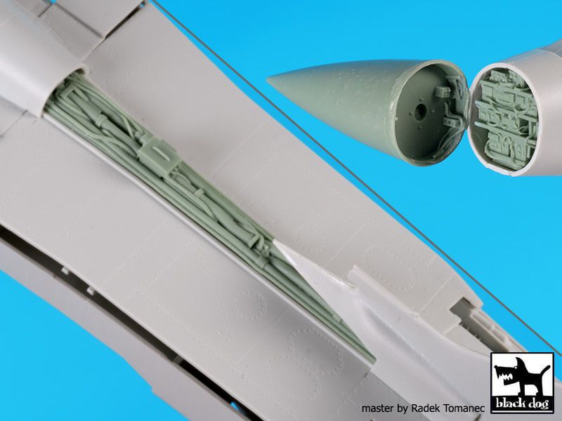 Blackdog BDOA48130 1:48 Panavia Tornado spine + radar