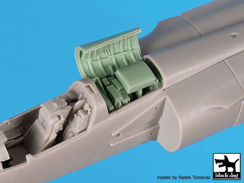 Blackdog BDOA48139 1:48 Dassault_Mirage F.1CT/CR radar + spine electronics